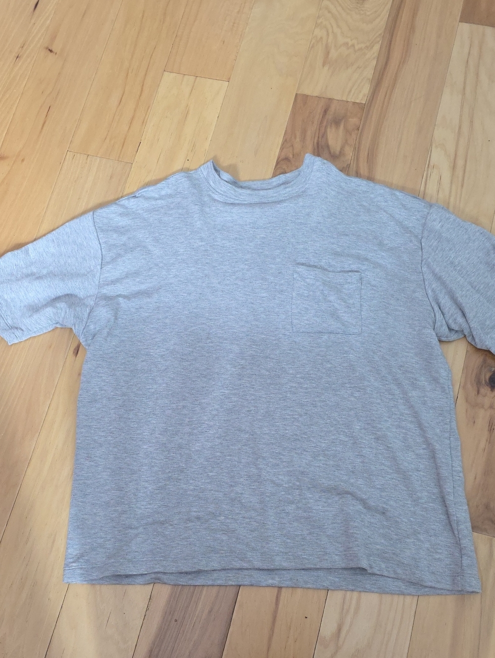 Men's Bleusalt Crewneck Pocket T-Shirt in Light Gray